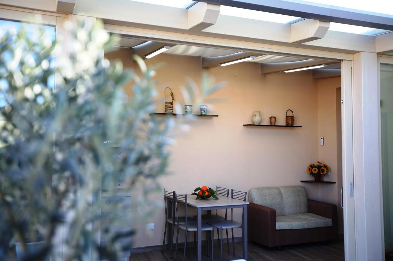 Re Sole Case Vacanze - Esclusivo Attico M A R T E Con Spaziosissima Terrazza Solarium Attrezzata Avola Bagian luar foto