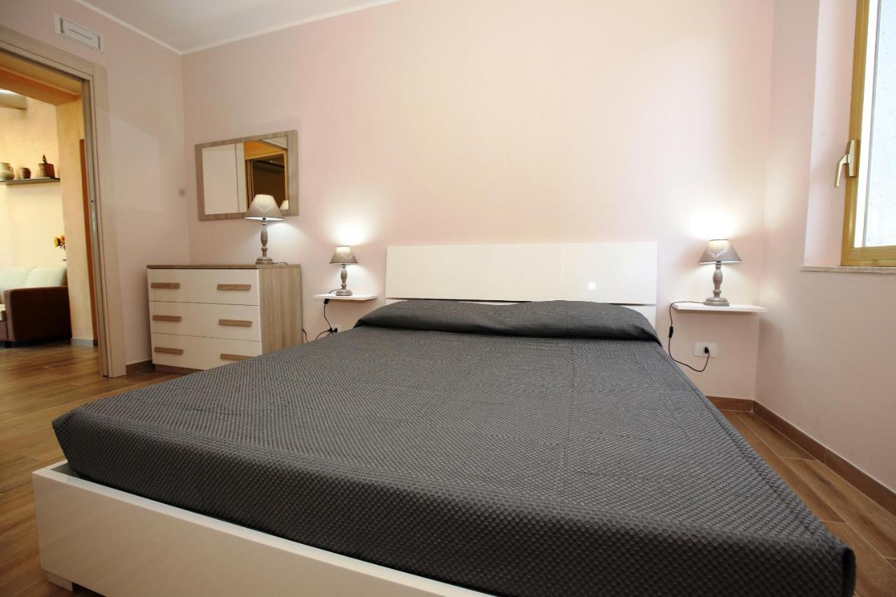 Re Sole Case Vacanze - Esclusivo Attico M A R T E Con Spaziosissima Terrazza Solarium Attrezzata Avola Bagian luar foto