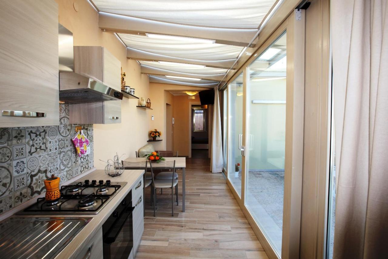 Re Sole Case Vacanze - Esclusivo Attico M A R T E Con Spaziosissima Terrazza Solarium Attrezzata Avola Bagian luar foto