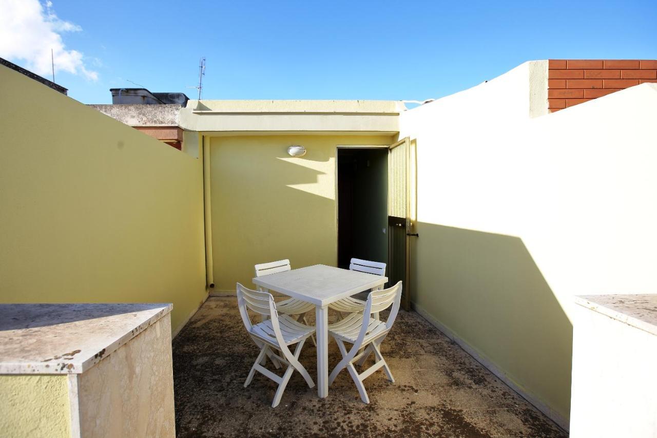 Re Sole Case Vacanze - Esclusivo Attico M A R T E Con Spaziosissima Terrazza Solarium Attrezzata Avola Bagian luar foto